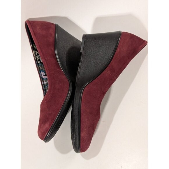 Hotter Wedge Shoes Suede Heels Women's Slip On Maroon Sz 6.5 - Picture 5 of 11